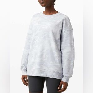 Lululemon Perfectly Oversized Crew, size 10